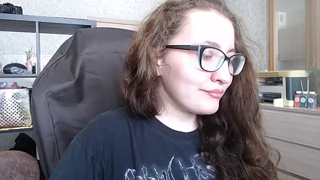 Snapshot of AnKey_Rayah chatting on 02-23-25, 06:49 AnKey Rayah online show from 02-23-25, 06:49