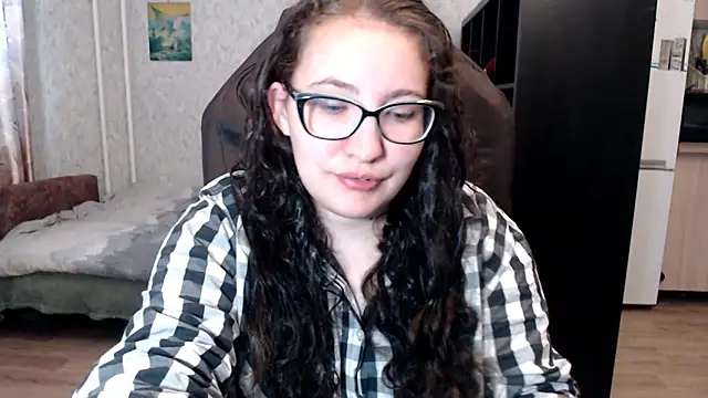 Snapshot of AnKey_Rayah chatting on 09-12-25, 04:01 AnKey Rayah online show from 09-12-25, 04:01