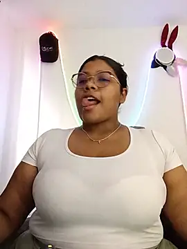 paola091 online show from 07-15-26, 08:03