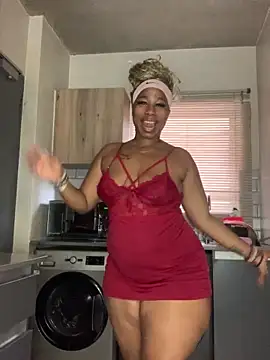 Snapshot of CurvyDesire1 chatting on 02-14-26, 11:40 CurvyDesire1 online show from 02-14-26, 11:40