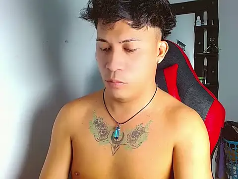 boyhot23x online show from 04-18-26, 02:48