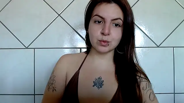 Snapshot of chelbyy chatting on 09-12-25, 07:14 chelbyy online show from 09-12-25, 07:14