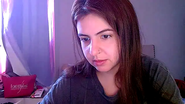 Snapshot of chelbyy chatting on 11-14-25, 05:22 chelbyy online show from 11-14-25, 05:22