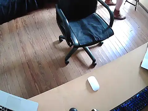 seoulsatxh online show from 11-17-25, 06:24