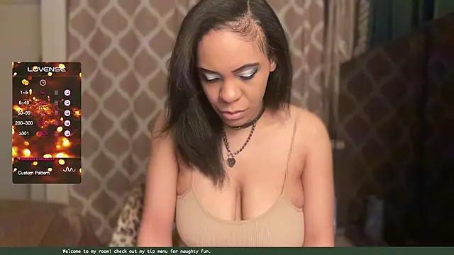 Snapshot of Sanaawest chatting on 01-04-25, 03:07 Sanaawest online show from 01-04-25, 03:07