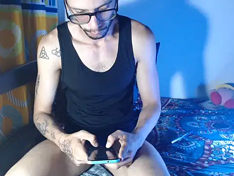 alisterxxx online show from 10-11-25, 02:22