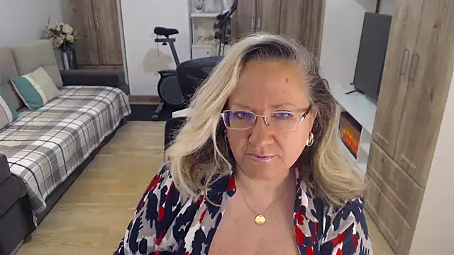 Raisshy online show from 03-11-25, 05:16