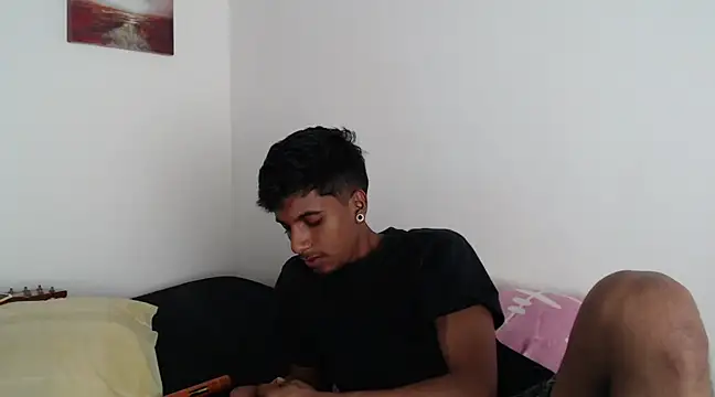 Snapshot of stevenosori chatting on 12-29-24, 06:38 stevenosori online show from 12-29-24, 06:38