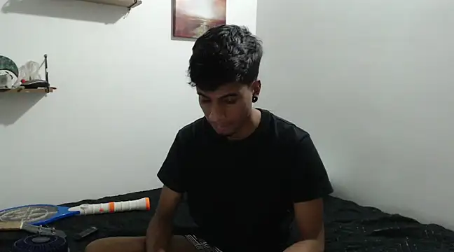 Snapshot of stevenosori chatting on 01-19-25, 01:21 stevenosori online show from 01-19-25, 01:21