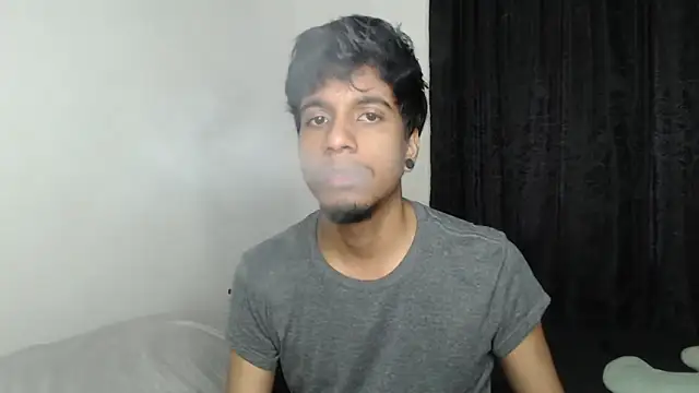 Snapshot of stevenosori chatting on 09-15-25, 11:43 stevenosori online show from 09-15-25, 11:43