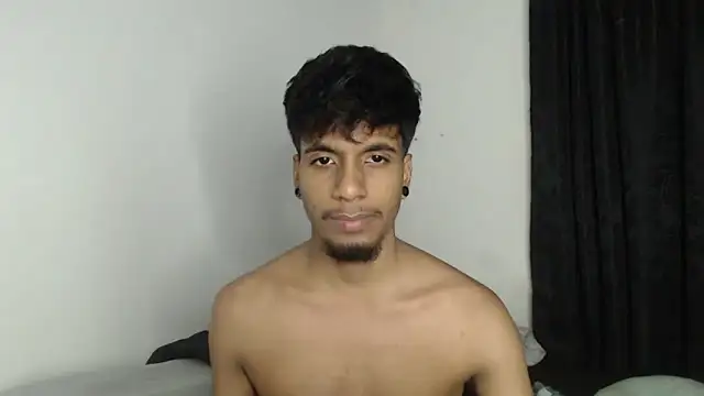 Snapshot of stevenosori chatting on 09-18-25, 10:56 stevenosori online show from 09-18-25, 10:56