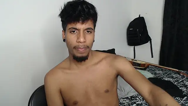 Snapshot of stevenosori chatting on 09-29-25, 02:06 stevenosori online show from 09-29-25, 02:06