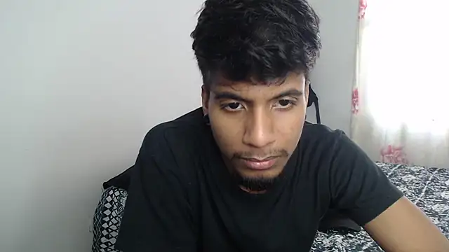 Snapshot of stevenosori chatting on 09-29-25, 02:33 stevenosori online show from 09-29-25, 02:33