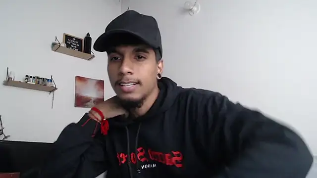 Snapshot of stevenosori chatting on 10-10-25, 06:51 stevenosori online show from 10-10-25, 06:51