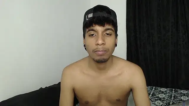 Snapshot of stevenosori chatting on 10-24-25, 03:58 stevenosori online show from 10-24-25, 03:58