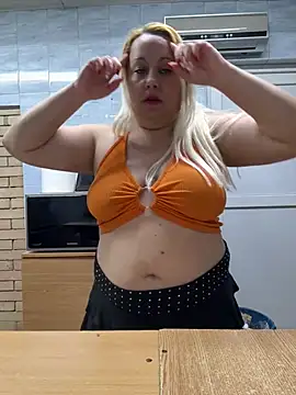 SabinaSweety online show from 02-28-26, 03:02