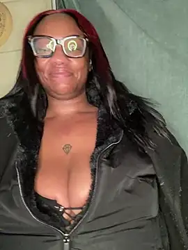 Snapshot of AlexaTheSlut chatting on 01-24-25, 08:34 AlexaTheSlut online show from 01-24-25, 08:34