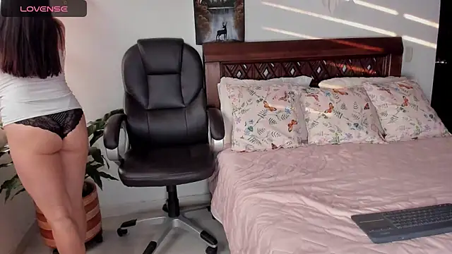 Ariella tits online show from 01-19-25, 10:17