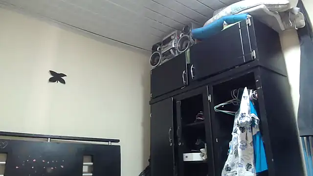 adrixxx38 online show from 05-21-26, 08:27