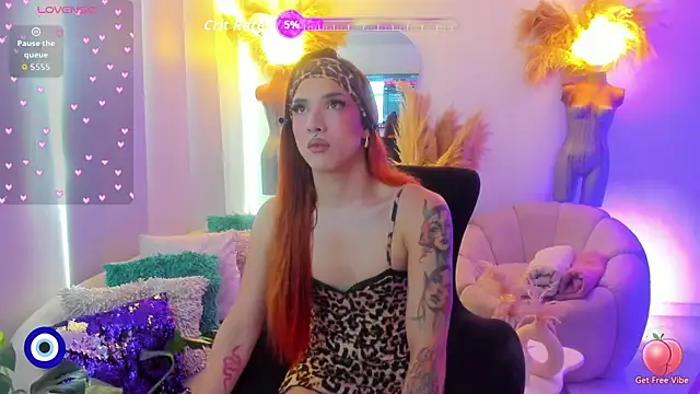 Snapshot of Angel_Peach chatting on 06-13-26, 03:21 Angel Peach online show from 06-13-26, 03:21