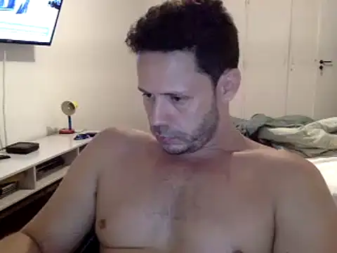 Snapshot of FelipeRiver chatting on 01-11-25, 02:09 FelipeRiver online show from 01-11-25, 02:09