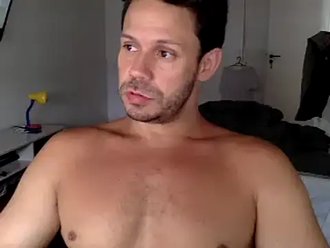 Snapshot of FelipeRiver chatting on 02-05-25, 04:58 FelipeRiver online show from 02-05-25, 04:58