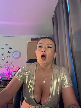 Snapshot of Hotangel75 chatting on 06-26-26, 05:34 Hotangel75 online show from 06-26-26, 05:34