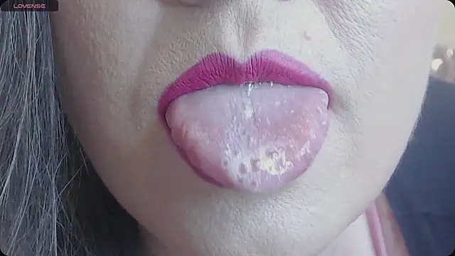 Lady Adrianna online show from 01-13-25, 11:06