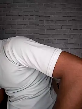 Snapshot of sujanmanda chatting on 12-03-24, 07:00 sujanmanda online show from 12-03-24, 07:00