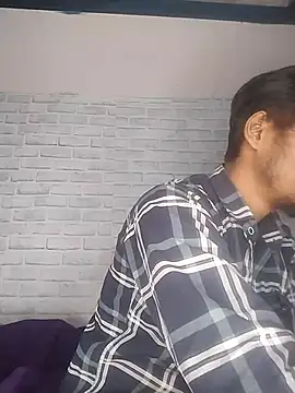 Snapshot of sujanmanda chatting on 11-14-25, 04:00 sujanmanda online show from 11-14-25, 04:00