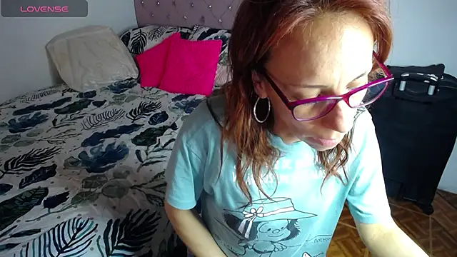 cristin doll  online show from 02-26-25, 05:39