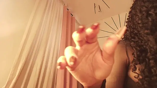 Snapshot of kathleen_brown chatting on 02-20-26, 06:41 kathleen brown online show from 02-20-26, 06:41