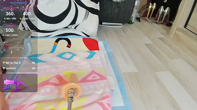 Snapshot of Maryelle chatting on 12-28-24, 11:26 Maryelle online show from 12-28-24, 11:26