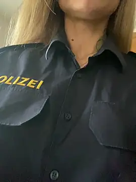 Etwas neugierig online show from 02-28-25, 08:20