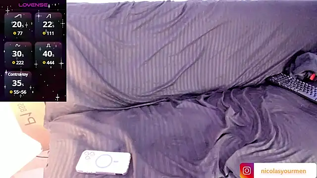 nicolasx1000 online show from 03-20-25, 08:31