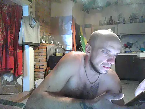 Snapshot of Sluchacze chatting on 09-25-25, 02:43 Sluchacze online show from 09-25-25, 02:43