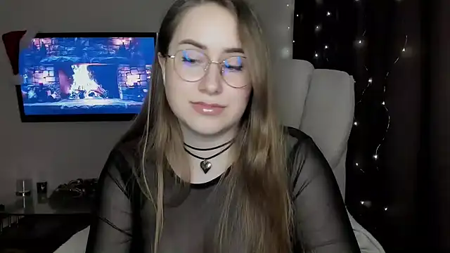 SeasonalSomeone online show from 01-10-25, 08:37