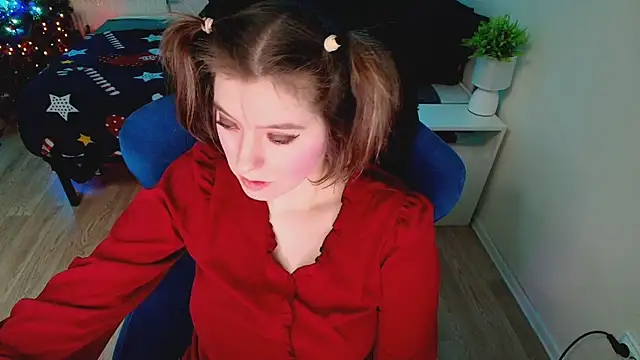 Snapshot of CranberryHot chatting on 02-10-26, 08:51 CranberryHot online show from 02-10-26, 08:51