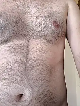 Leo Big online show from 10-10-25, 07:24