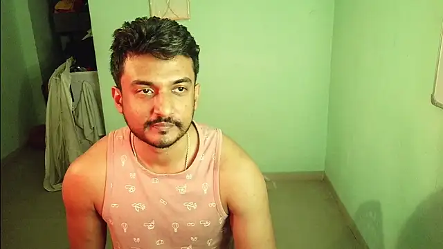 daringcutie online show from 12-14-25, 01:22