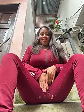 latinfemale online show from 03-06-26, 04:25