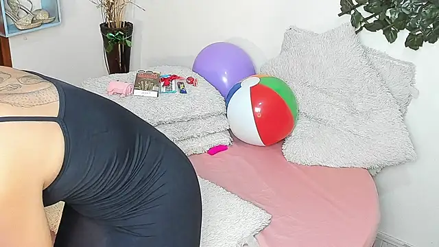 DestinyHills online show from 03-27-26, 12:05