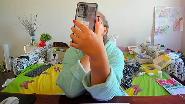 IamYourNarcotic online show from 10-04-25, 06:00