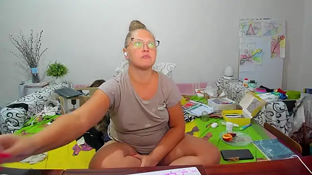 IamYourNarcotic online show from 10-06-25, 03:09