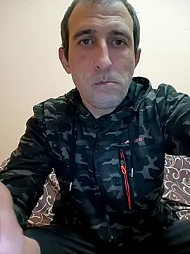 Snapshot of ZDRAVKICH chatting on 12-29-24, 05:44 ZDRAVKICH online show from 12-29-24, 05:44