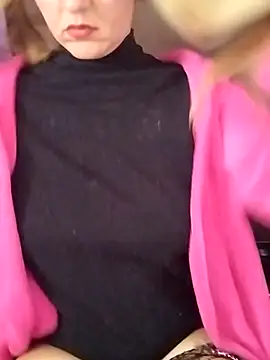 Snapshot of Mllesha74000 chatting on 12-14-25, 02:11 Mllesha74000 online show from 12-14-25, 02:11