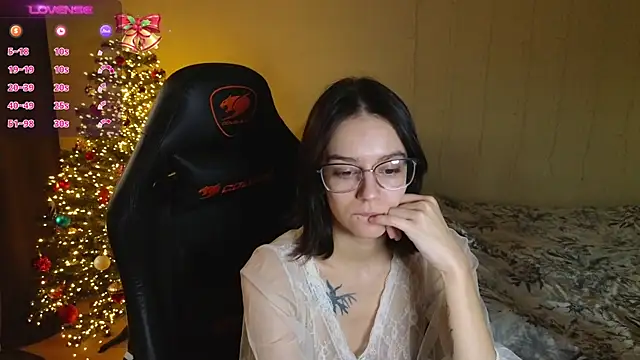 Snapshot of alyssa_sweet chatting on 12-25-24, 09:13 alyssa sweet online show from 12-25-24, 09:13