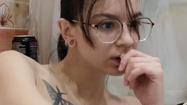 Snapshot of alyssa_sweet chatting on 01-16-25, 01:58 alyssa sweet online show from 01-16-25, 01:58