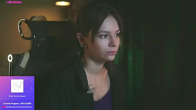 Snapshot of alyssa_sweet chatting on 10-08-25, 05:05 alyssa sweet online show from 10-08-25, 05:05