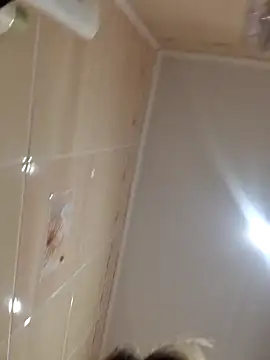 Snapshot of alyssa_sweet chatting on 11-21-25, 04:44 alyssa sweet online show from 11-21-25, 04:44